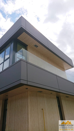 Фасад коттедж из алюкобонд